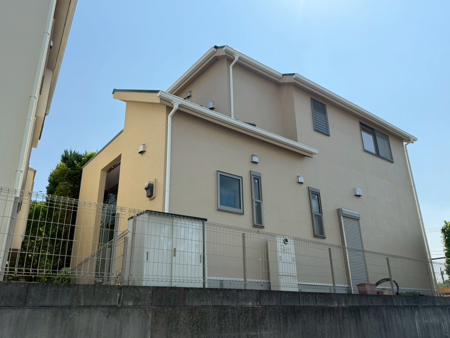 横浜市青葉区　M様邸　外壁塗装　屋根塗装　バルコニー防水　スレート修繕工事